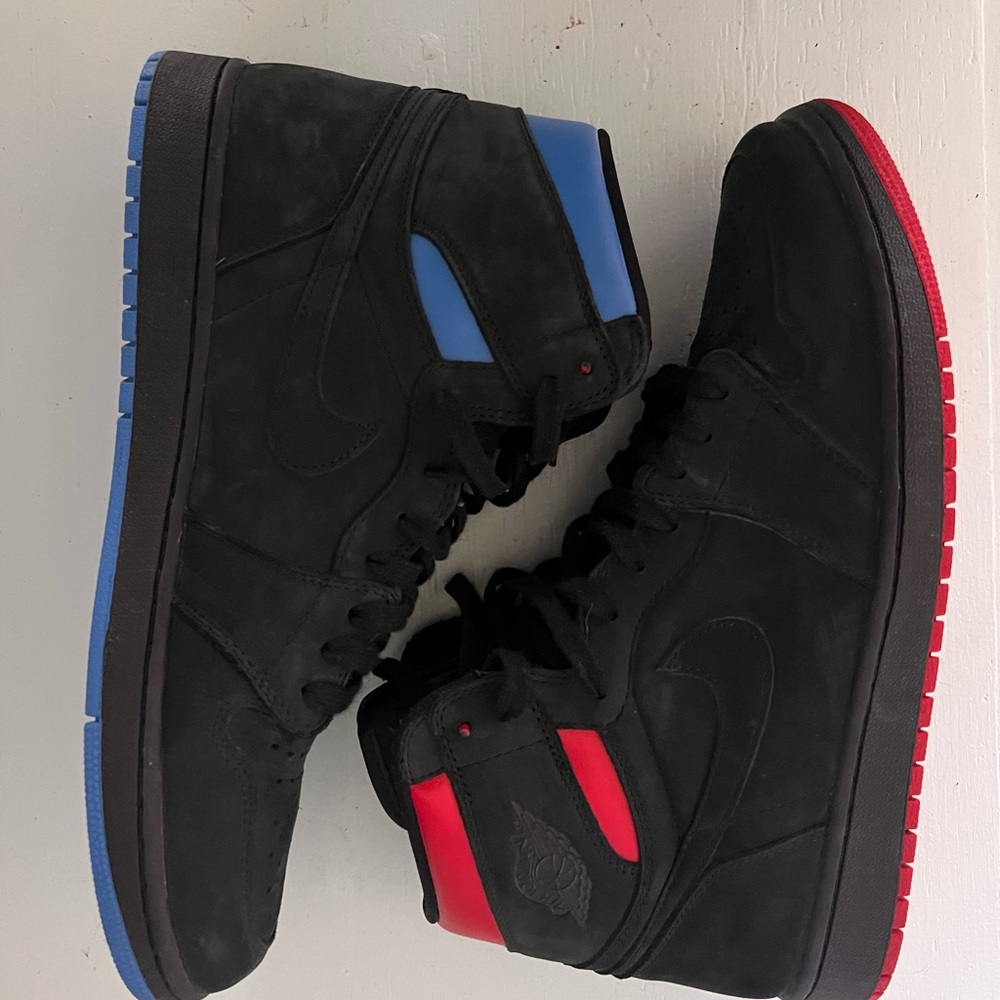Jordan Black and Red/Blue Retro 1 High-Top Sneakers with Padded Collar